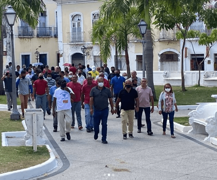 A greve Dos Rodoviários Continua Depois de Quase 6 Horas de Negociação