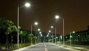 Câmaras aprovam elevação da taxa de iluminação pública em até 200% Efeito do reajuste para o consumidor será de aumento nas contas de energia elétrica