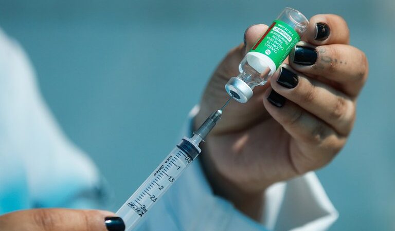Entenda como funcionará a etapa de vacinação para crianças As doses começam a ir para os estados amanhã, sexta-feira (14).