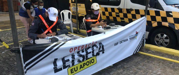Operação Lei Seca no Carnaval: Detran-MA e BPRV abordaram 460 veículos em São Luís Ao todo, foram abordados 460 veículos, e realizados 408 testes com o etilômetro.