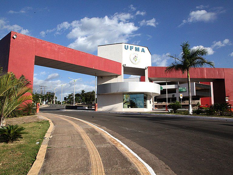 Inscrições abertas para concurso de professores da UFMA As quatro vagas referentes às áreas de Medicina, Engenharia Civil e Educação, estão distribuídas entre os campus de São Luís, Bacabal e Balsas.