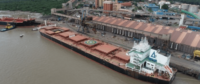 Porto do Itaqui recebe supernavio de grãos Carregamento de 80.270 toneladas de soja será destinada à Espanha.