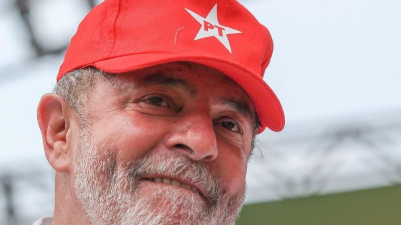 Lula volta ao Maranhão em campanha eleitoral Como parte de sua agenda política pelo Brasil, Lula retorna ao Maranhão onde encontrará com a militância e aliados de campanha como Dino, Brandão e Camarão.