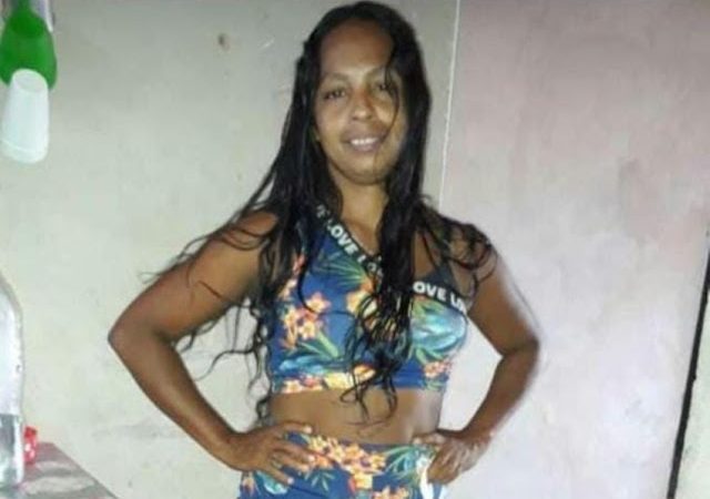 Mulher é encontrada morta em matagal, na Região Metropolitana de São Luís O corpo foi encontrado em estado de putrefação. Central de Notícias  24/08/22 | 08:10 Policial |