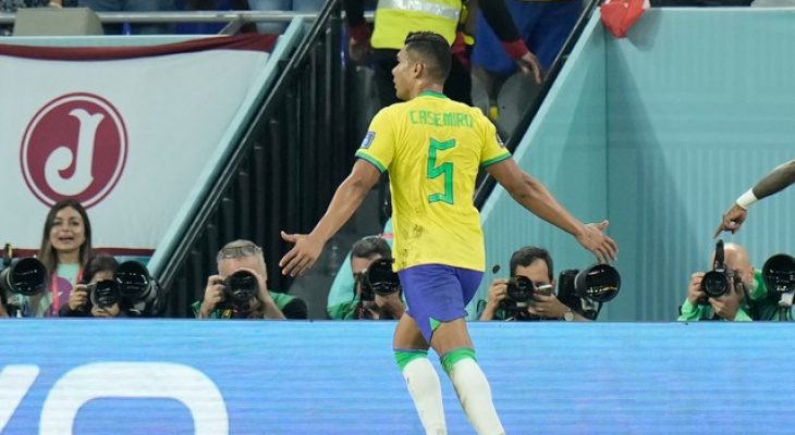 Brasil vence a Suíça e se classifica para as oitavas de final  O gol que salvou a seleção brasileira contra a Suíça foi do volante Casemiro aos 38 minutos do segundo tempo.