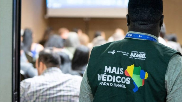 MAIS-MEDICOS-1024x576